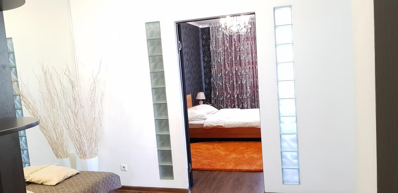 Apartment Lazurniy Asztana Kültér fotó