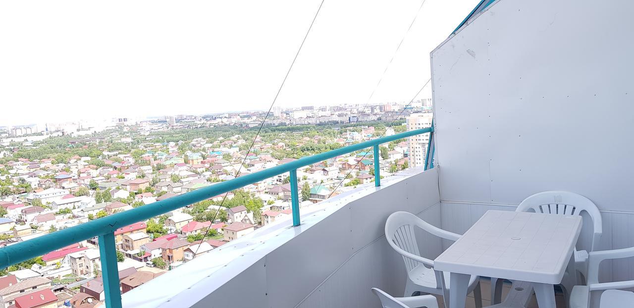 Apartment Lazurniy Asztana Kültér fotó